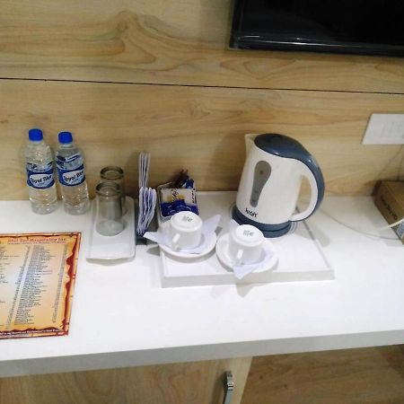 Hotel Ss Grand Lucknow Dış mekan fotoğraf