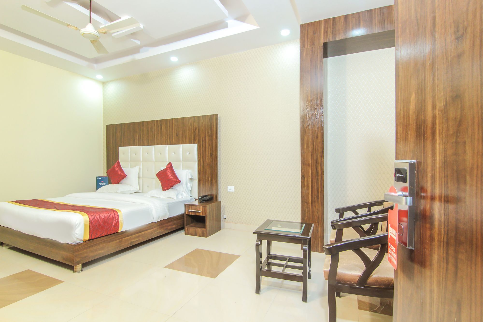 Hotel Ss Grand Lucknow Dış mekan fotoğraf