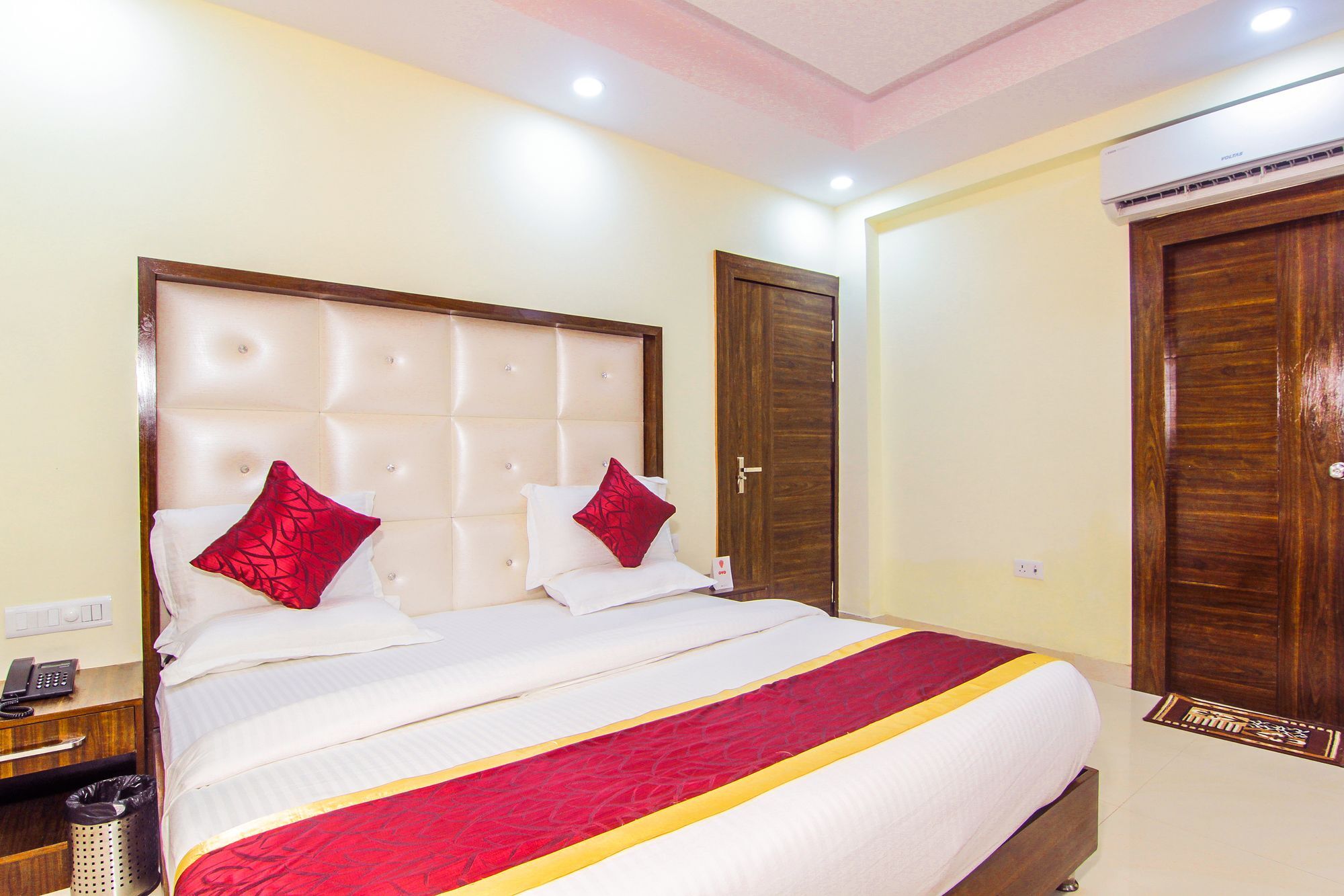 Hotel Ss Grand Lucknow Dış mekan fotoğraf