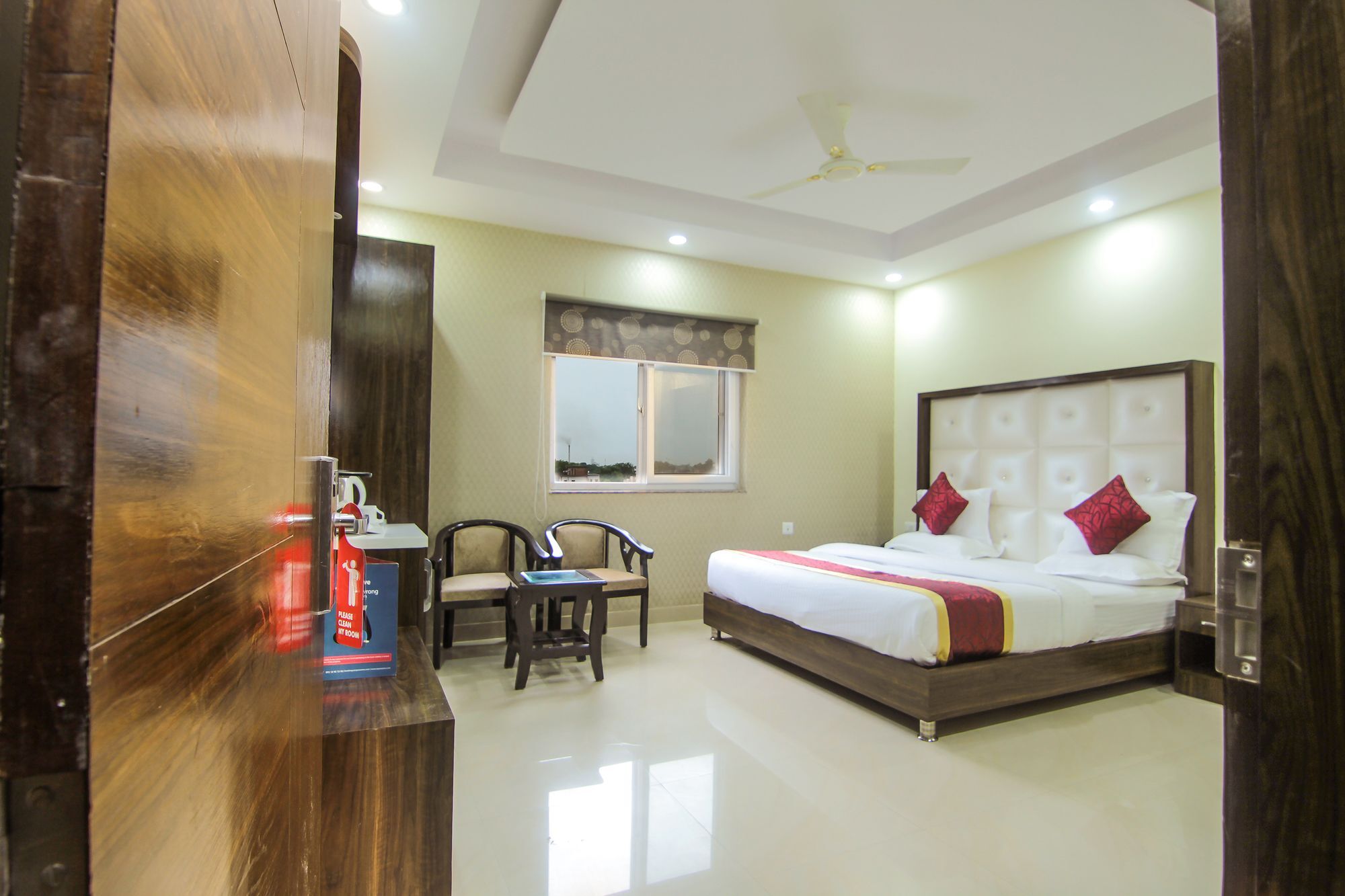 Hotel Ss Grand Lucknow Dış mekan fotoğraf